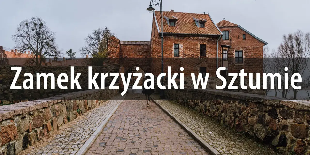 Kamienna grobla prowadzi do ceglanego zamku krzyżackiego w Sztumie.